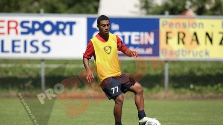 Tatu se pregătește să debuteze, Nicoliță joacă meciul de "adio"!** FOTO Ultimul antrenament al Stelei în Austria