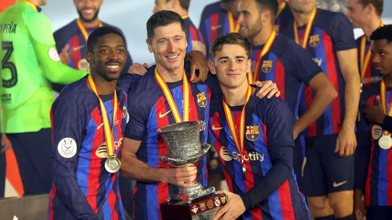 Chelsea negociază cu Gavi, starul de 18 ani al Barcelonei care în acest sezon a jucat 40 de meciuri oficiale! Spaniolii au dezvăluit lovitura pe care ar putea să o primească gruparea de pe Camp Nou