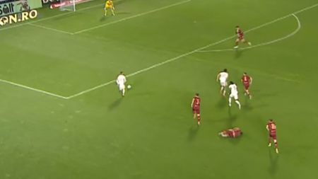 🚨 CFR Cluj – Dinamo, în etapa a 13-a din Superliga. Ce ocazie! Armstrong, cât pe ce să înscrie