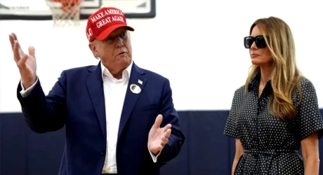 Melania Trump a atras toate privirile la secția de votare. Ce a făcut soția lui Donald Trump