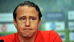 Decizie cinică luată de Reghecampf la meciul cu Pandurii!** Antrenorul Stelei aproape că a "oficializat" două plecări