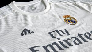 Contract istoric negociat de Real Madrid și Adidas! "Galacticii" revin pe primul loc în topul încasărilor, peste United și Bayern! Cât vor primi anual
