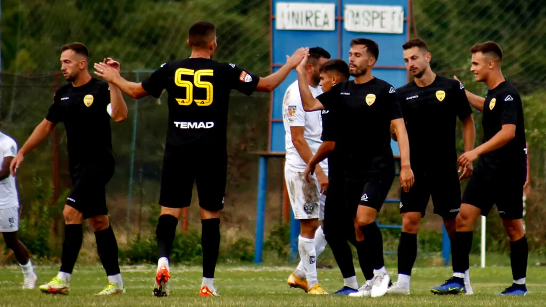 FC Brașov, amical cu patru goluri cu Viitorul Dăești. Dan Alexa a testat în acest joc și un portar croat