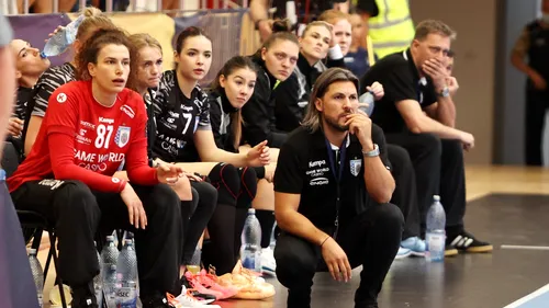 Cei mai bine plătiți antrenori din Liga Florilor la handbal feminin sunt Adi Vasile și Kim Rasmussen. Ce salariu lunar au cei doi | EXCLUSIV