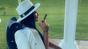 Grațiela este văduva lui Costel Corduneanu. Femeia e cu 20 de ani mai tânără decât fostul cunoscut luptător și interlop și are trei copii cu acesta. GALERIE FOTO