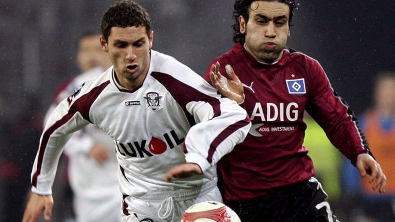 Burdujan dezminte:** "Nu i-am arătat gesturi obscene secundului lui Răzvan Lucescu"