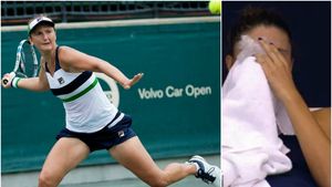 Momente grele pentru Begu la turneul de la Moscova! Irinei i-a curs sânge din nas, dar a trecut până la urmă de numărul 497 WTA | GALERIE FOTO