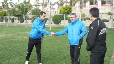 FOTO În lipsa adversarilor, se antrenează pe terenurile ireproșabile din Marbella! Jucătorii Viitorului se pregătesc sub ochii lui Hagi