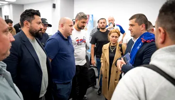 Ministrul apărării, întâlnire cu suporteri ai Stelei pentru a le prezenta pașii următori pentru rezolvarea problemei dreptului de promovare. Mesajele celor două părți