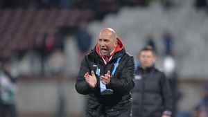 "Dacă mi se cere demisia, voi pleca". Miriuță, extrem de supărat pe jucători după înfrângerea care a trimis-o pe Dinamo în play-out: "Nu mi-am recunoscut echipa"
