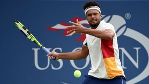 Franța, prima finalistă în Cupa Davis: Tsonga a câștigat, pentru a patra oară în carieră, punctul decisiv pentru echipa sa