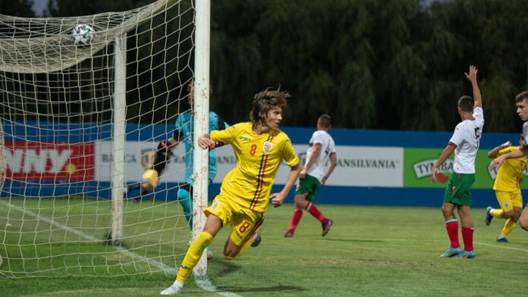 Atacantul debutat în Superliga de Gică Hagi la doar 14 ani și 10 luni e speranța FCSB în ofensivă: ajunge titular după 3 luni!