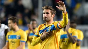 Seara perfectă pentru Petrolul: Mutu și Marinescu au revenit cu gol pentru "lupi"