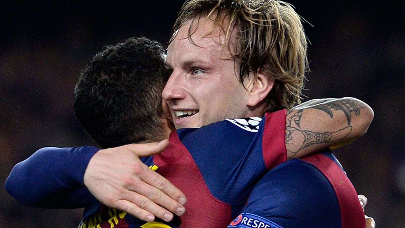 Real, Barcelona, Atletico, Milan, Inter, Fiorentina. Nu! Nu e un mini-campionat! Sunt echipele la care joacă "prietenii" românilor, cei care formează o națională stelară calificată la CM 2018