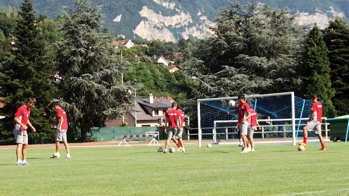 Rednic a scos untul din "câini"!