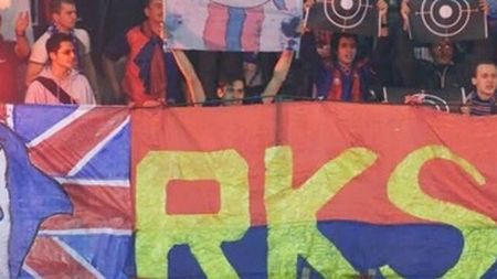 "Le-am dat biletele steliștilor! Era păcat să nu citească mesajele galeriei noastre"