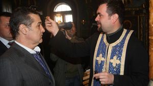 Becali: "I-am miruit pe jucători în vestiar, dar l-am uitat pe Lăcătuș"