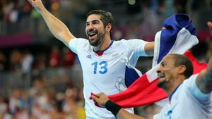 Csepreghi: "La cât câștigă Karabatici, nu cred că s-ar coborî să facă blat"