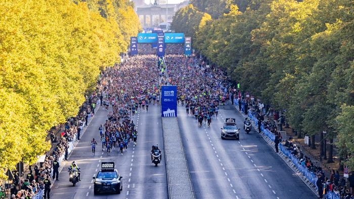 I s-a părut că Berlinul e mai accesibil decât Bucureștiul: „Vreau să văd care e limita”