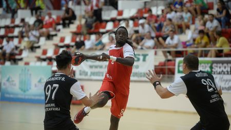 Dinamo a câștigat la pas manșa tur cu Diomidis Argous, în turul 2 preliminar al Cupei EHF