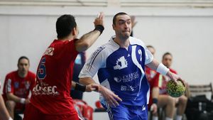 Steaua - Reșița** este finala Cupei României la handbal masculin