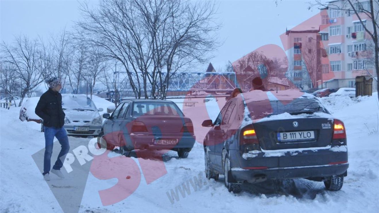 FOTO: Dragoș Grigore, incident nefericit chiar înainte de Crăciun.** Fundașul lui Dinamo a fost implicat într-un accident auto în Vaslui