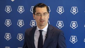 Reacția lui Răzvan Burleanu despre finala Elena Lasconi - Călin Georgescu pentru președinția României. A fost cât se poate de clar: „Asta ne dorim”