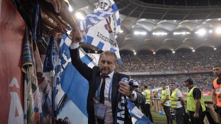 Fanii olteni "au luat foc" când au aflat că Mangia a fost demis și înlocuit cu Papură! Ce s-a întâmplat încă din primele minute ale anunțului