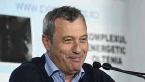 Cristian Scutariu, despre antrenorii care salvează fotbalul românesc: "Ratați în deșert, premianți la ei acasă"

