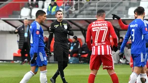 Andrei Chivulete a intrat în istorie după ce a oprit meciul Sepsi – FC U Craiova din cauza scandărilor xenofobe: „N-am auzit să se fi întâmplat asta nici măcar în fotbalul european!” | VIDEO EXCLUSIV ProSport Live