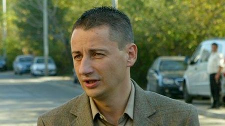 Iacov revine în fruntea Progresului