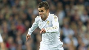 Cât de mult seamănă cu Ronaldo!** Mourinho îl ia la prima echipă pe golgheterul Euro U19. "CR7, păzea că vin"