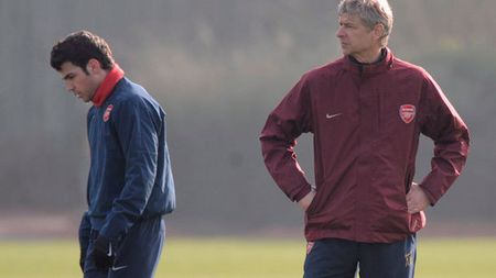E OFICIAL!** Arsenal a anunțat TRANSFERUL lui Fabregas la BarÃ§a