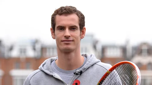 Murray se antrenează să depisteze braconierii în Nepal