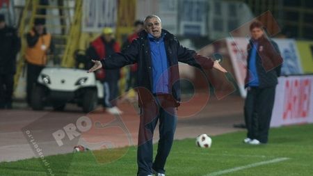 Manea:** "Dacă avem puțină minte nu am fi primit așa ușor gol în prima repriză!"