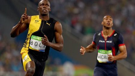 LIVE BLOG | Jocurile Olimpice Rio 2016 - Ziua a 9-a. SUPERMAN: Usain Bolt a câștigat al treilea titlu consecutiv la 100 de metri. Uluitor: nou record mondial la 400 metri! România a fost eliminată din turneul de handbal feminin 