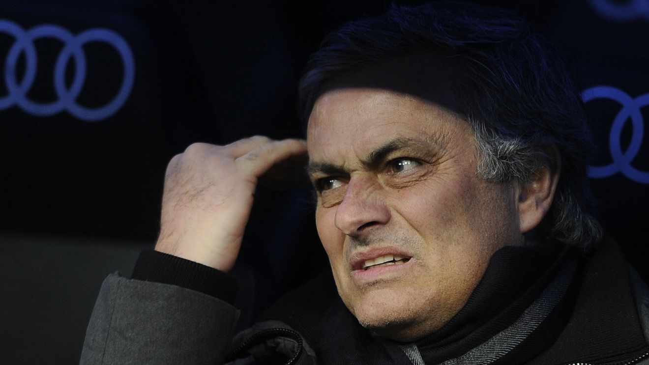 ALARMĂ‚ la Madrid!** Realul transferă URGENT un jucător: are 7 zile la dispoziție! Cele trei ținte ale lui Mourinho