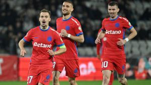 Fotbalistul „de zece milioane de euro” de la FCSB, avertizat: „S-ar putea să alunece pianul pe scări şi îți fracturează gleznele!”