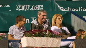 Gică Hagi, așa cum rar îl auzim: detalii din viata personală! "Blonda de la ASE nu era machidoancă. În prima căsătorie am divorțat după jumătate de an. Când nu îți mai place de cineva, e bine să nu te încurci"