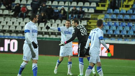 Scandal la Târgu Jiu. Un fotbalist de la Pandurii e acuzat că s-a branșat ilegal la rețeaua de apă