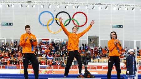 Olandezii, la a patra "triplă", după ce au ocupat locurile 1-3 în proba de patinaj viteză, 10.000 m
