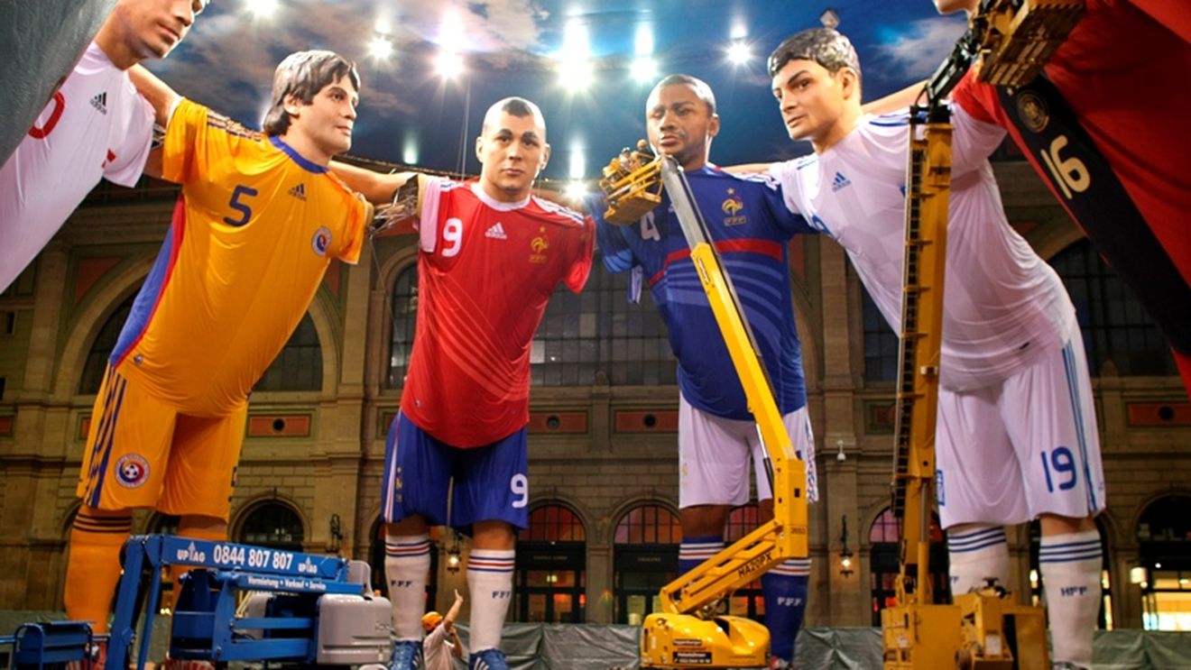 Bulgaria vrea să organizeze Euro 2020 alături de România!