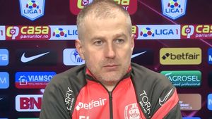 Edi Iordănescu, despre revenirea FCSB în țară: „Proștii respectă regulile, atunci probabil vom fi proști în continuare"