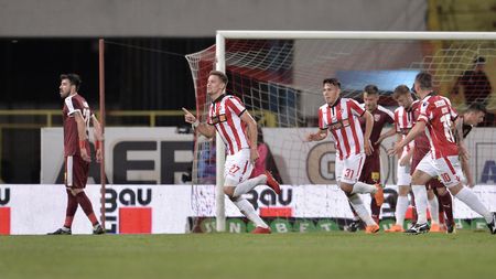 Dinamo, la un pas să dea lovitura: "Sunt oferte foarte bune, pe bani foarte mulți". CFR Cluj și Craiova se luptă pentru semnătura fotbalistului, dar o echipă din Italia a intrat pe fir. Totul depinde de Mircea Rednic 