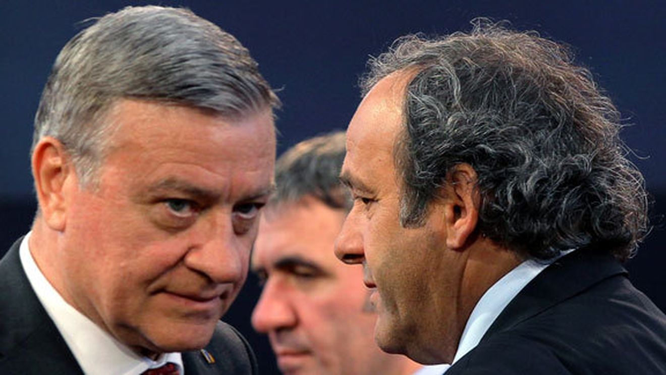 Ne mai face Platini un cadou? UEFA schimbă regulile! Ideea revoluționară care a aprins imaginația:** "E genial ce vrea să facă! 60% din țări sunt de acord cu asta"