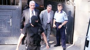 Se anunță retrogradări?** "Dacă anumite persoane vor fi judecate, cluburile vor fi eliminate" Dinu 'Vamă' o "scoate" pe Rapid din lupta la titlu