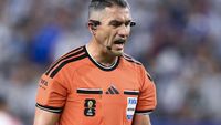 TREI! FIFA i-a dat vestea lui Istvan Kovacs