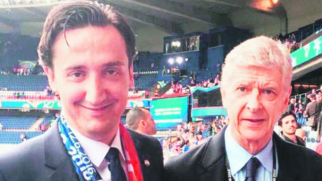 FOTO | Gafă uriașă făcută de Arsene Wenger: "M-a felicitat pentru ce sezonul excelent avut cu Sevilla!" Cine este, de fapt, bărbatul din imagine :)