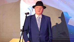 „România a pierdut miliarde de euro”. Mitică Dragomir a dezvăluit afacerile ratate de țara noastră: „Suntem proștii Europei”