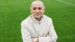 Copos: "Lupescu e problema arbitrajului, nu Constantin"